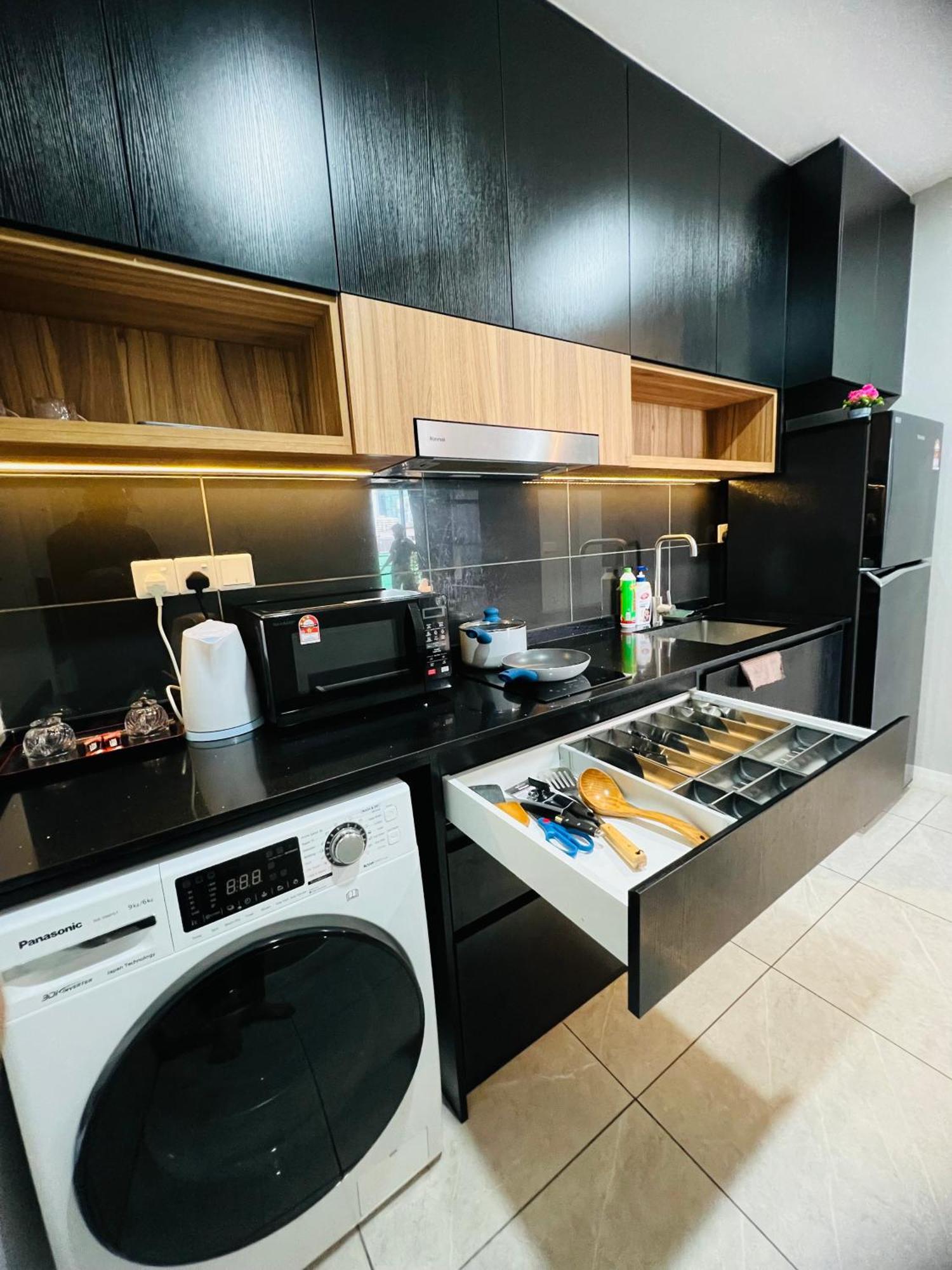 Luxury Suites At Axon Residence Kuala Lumpur Exterior photo